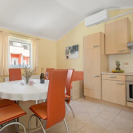 Apartment Ljubica Pulj